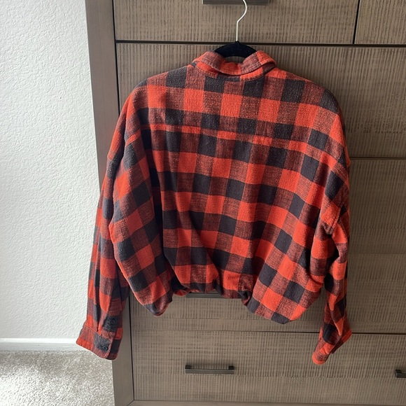 R13 Red and Black Buffalo Plaid Cropped Button-Up Shirt - Picture 6 of 14